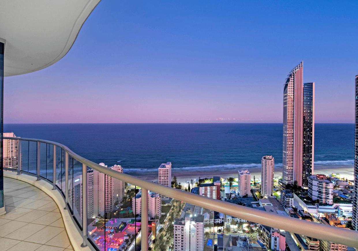 Towers Of Chevron - Private Apartments Gold Coast Esterno foto